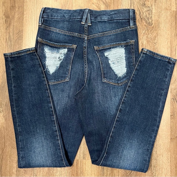 Good American Good Waist W/ Chewed Back Pocket Jeans - Picture 8 of 12